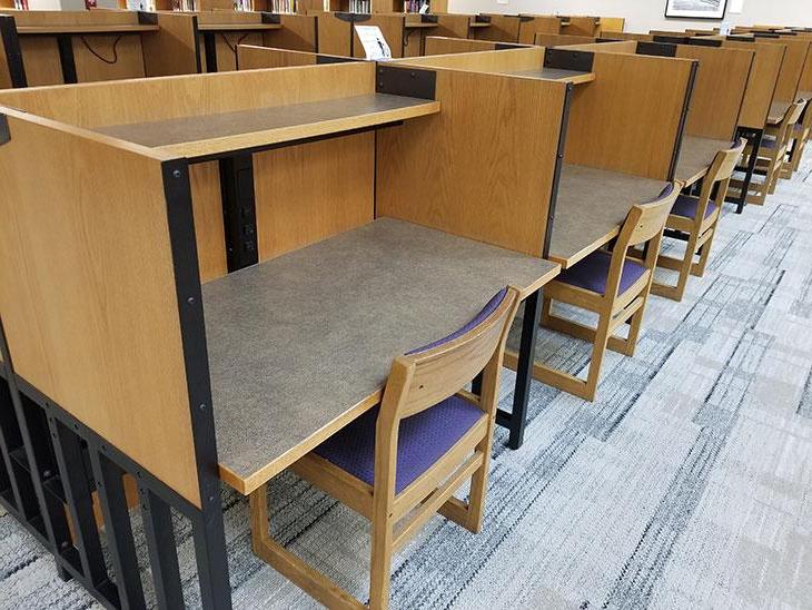Library student spaces - individual student desks